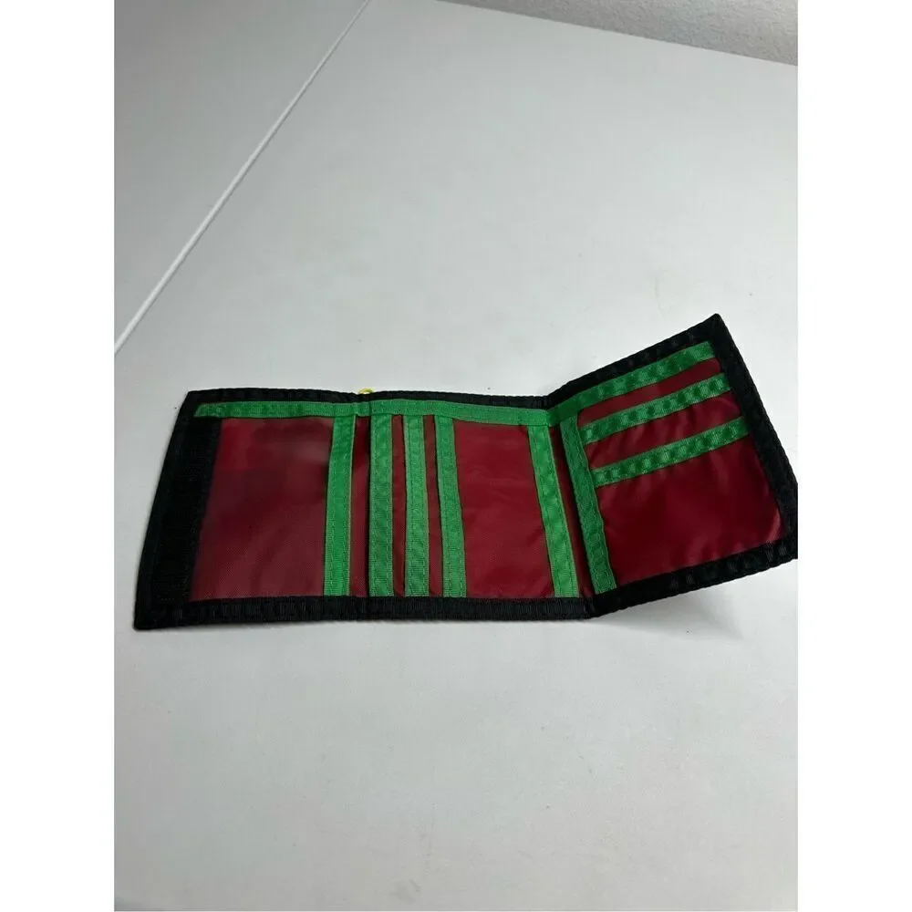 Dakine Vert Rail Wallet 5 slots ID Window Black Coin Zip Embroidered Logo EUC